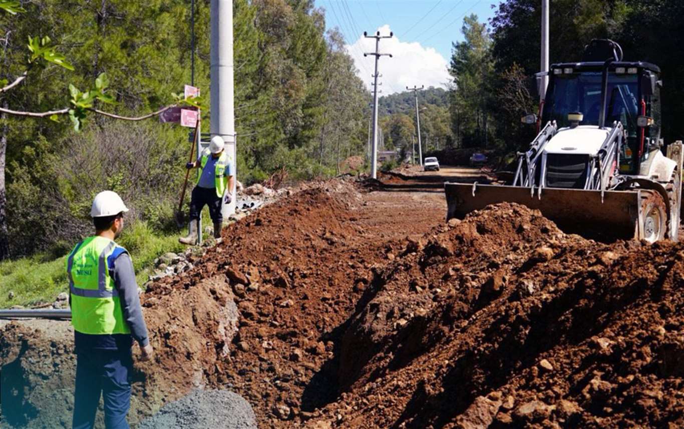 3 bin 800 metrelik su isale hattı yenilendi haberi