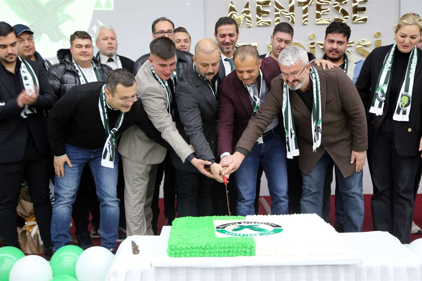 1967 Muğlaspor Taraftarlar Derneği'nin yeni yönetimi belirlendi haberi