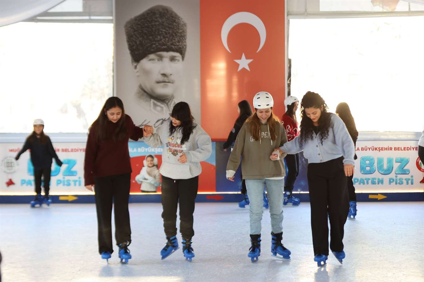    Tatilde gençlerin rotası gençlik merkezi olacak haberi