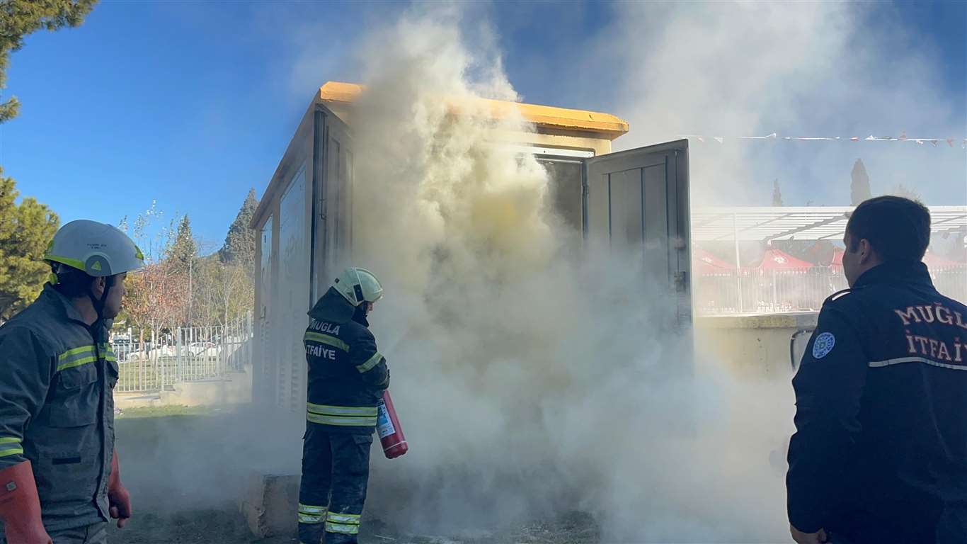    Trafoda çıkan yangın söndürüldü haberi
