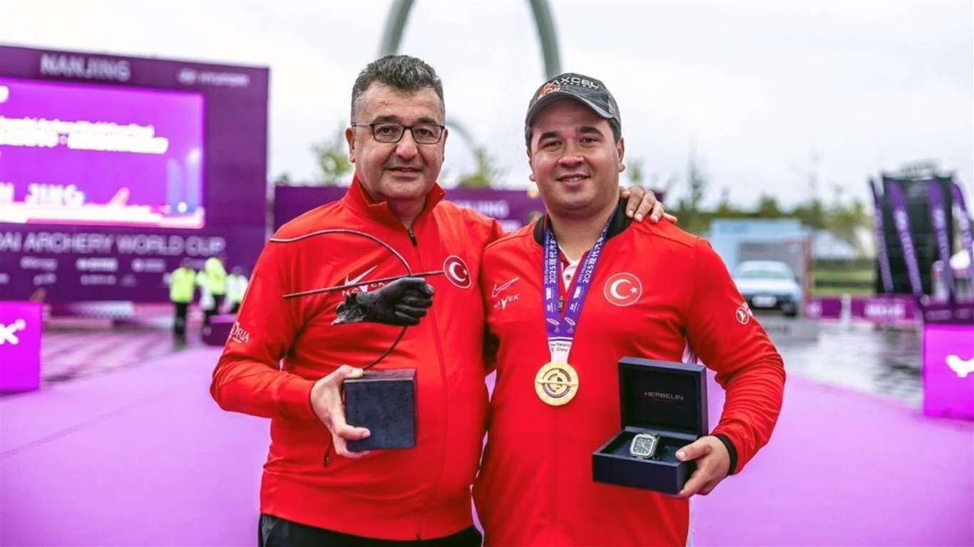    Tütün deposunda başlayan okçuluk serüveninden dünyada yılın okçuluğuna haberi