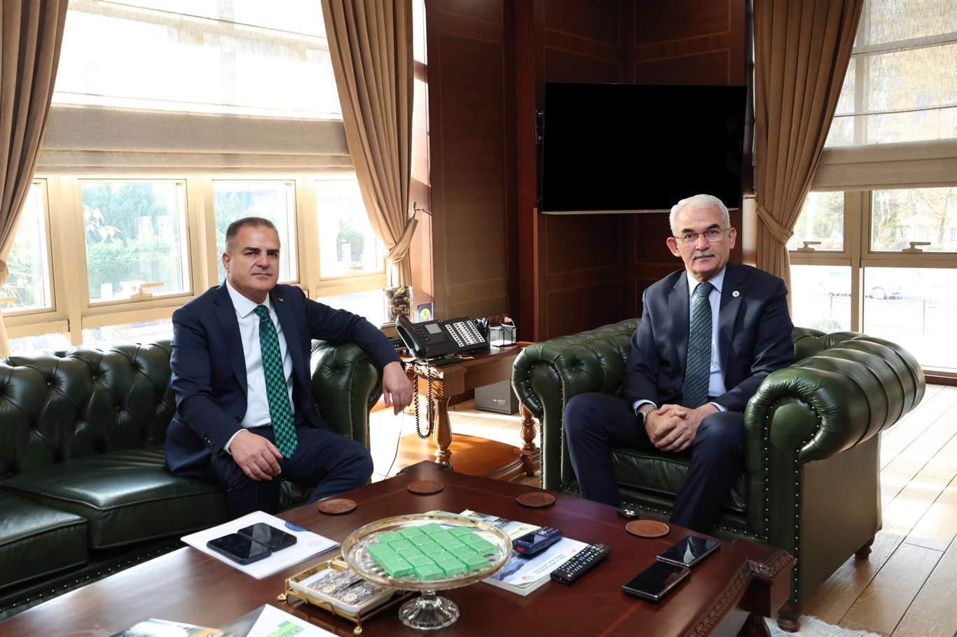 Vali Akbıyık, Ankara'da tarım, orman ve OSB projelerini görüştü haberi