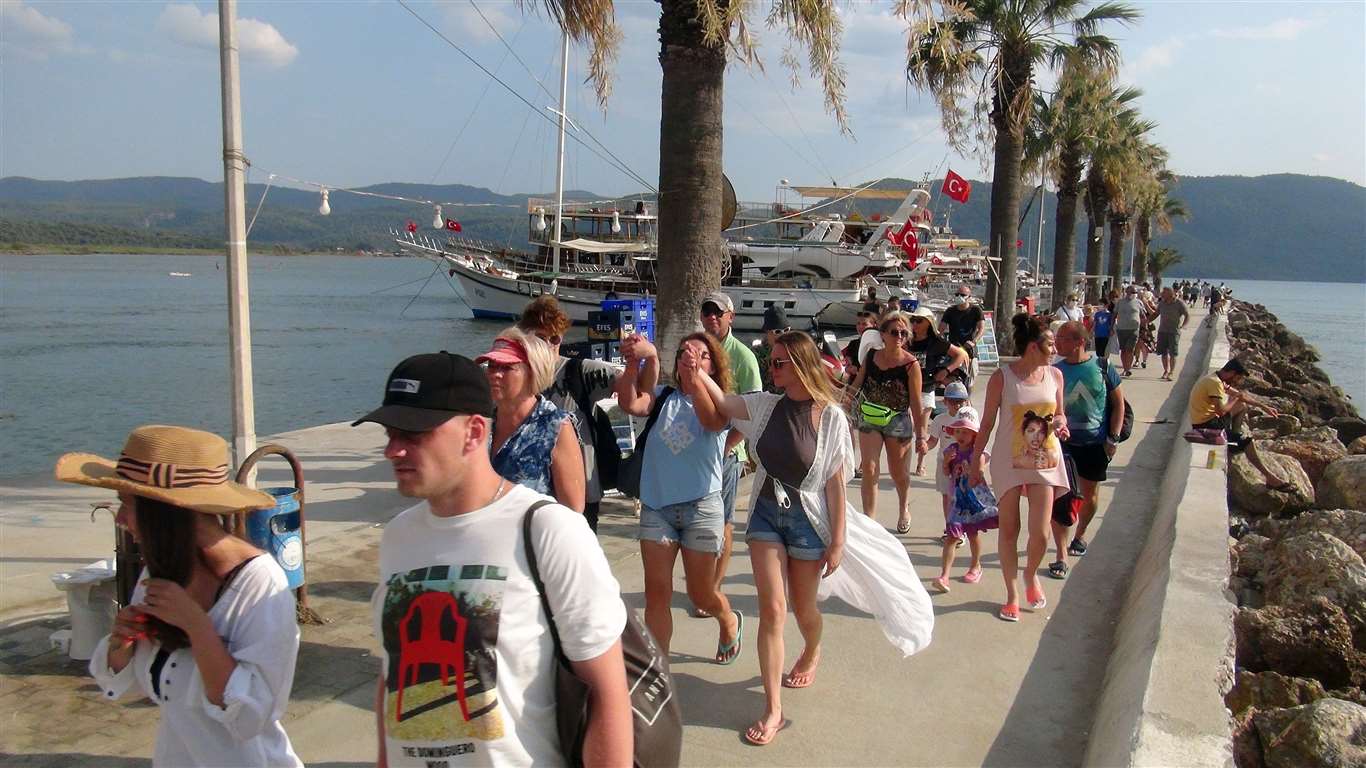 Muğla, 2024 yılı yabancı turist sayısını yüzde 9 artış ile kapattı haberi