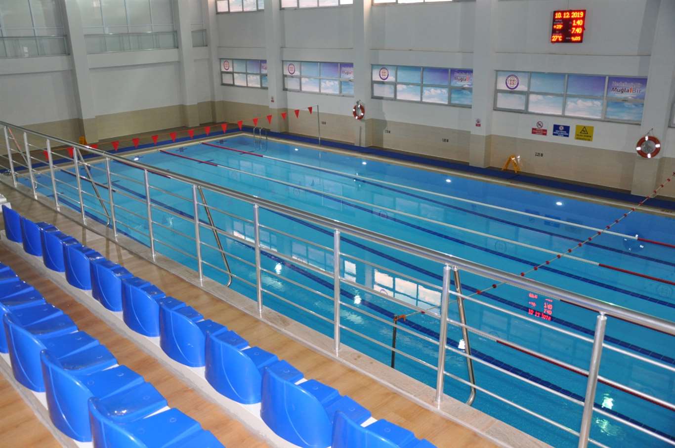    Milas Atatürk Spor Kompleksi Kapalı Yüzme Havuzu hizmete başladı haberi