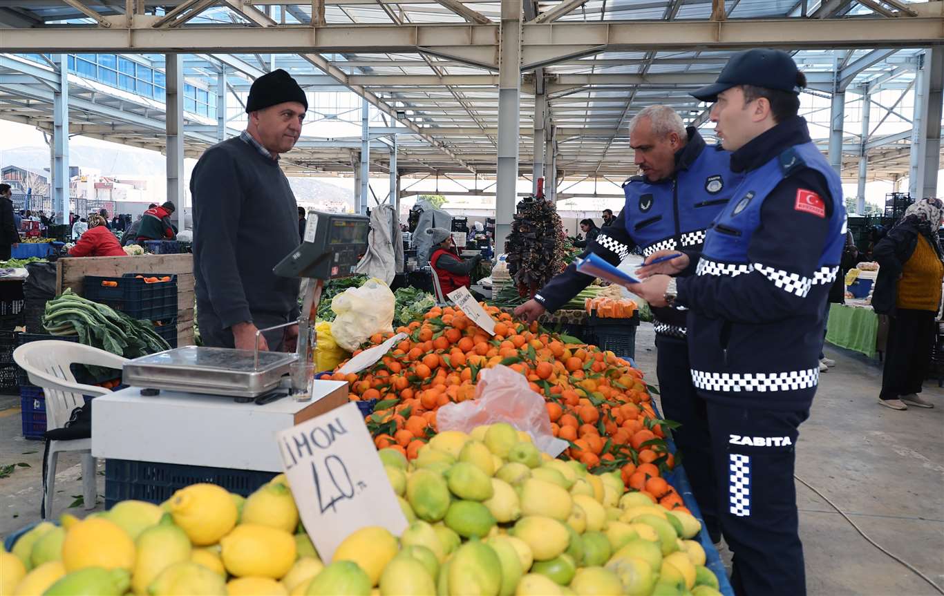 Menteşe'de zabıta ekiplerinden yoğun gıda denetimi haberi