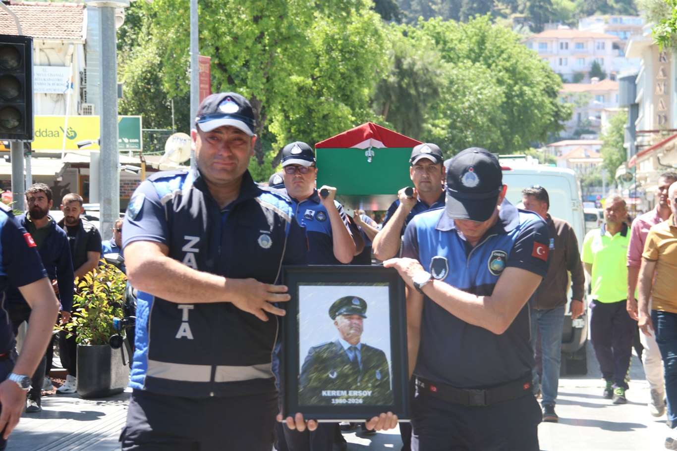 Zabıta personeli Kerem Ersoy son yolculuğuna uğurlandı haberi