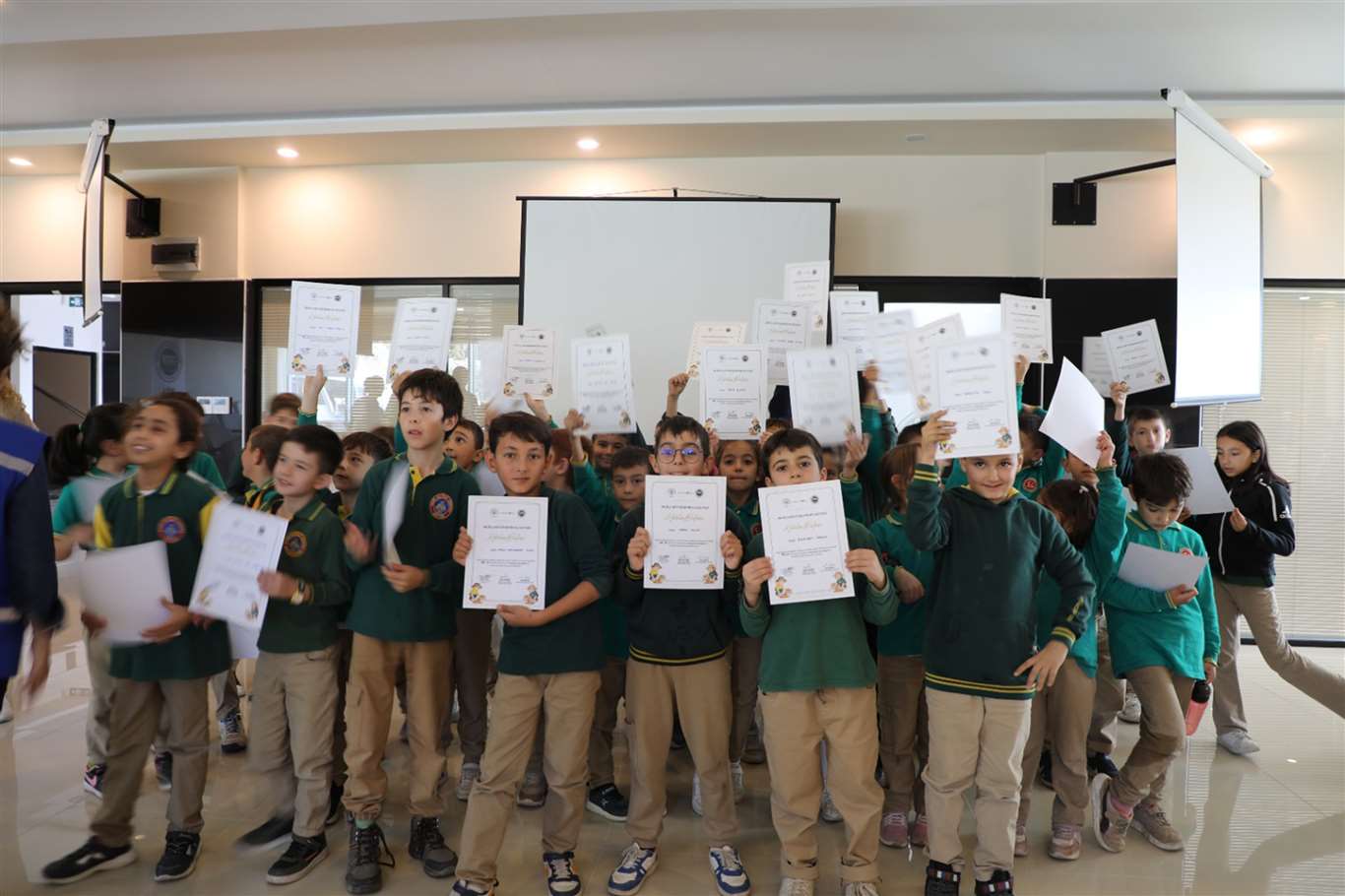 Öğrencilere zeytinyağı eğitimi: 